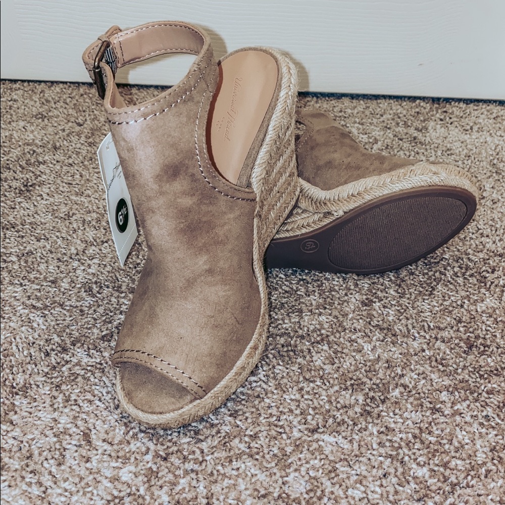 Wedges - Picture 3 of 3